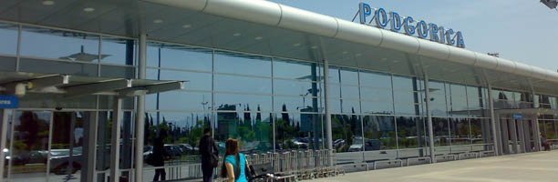 Аэропорт около Подгорицы (Черногория)